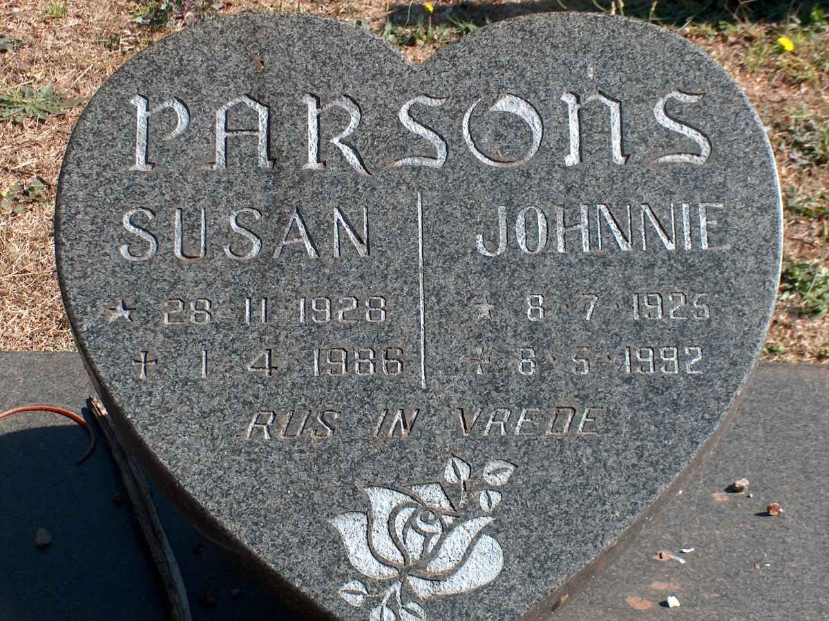 PARSONS Johnnie 1925-1992 &amp; Susan 1928-1986