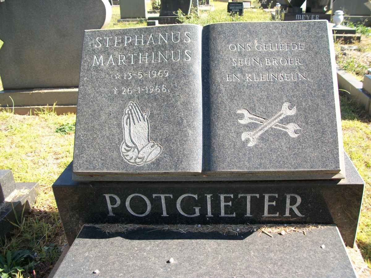 POTGIETER Stephanus Marthinus 1969-1988