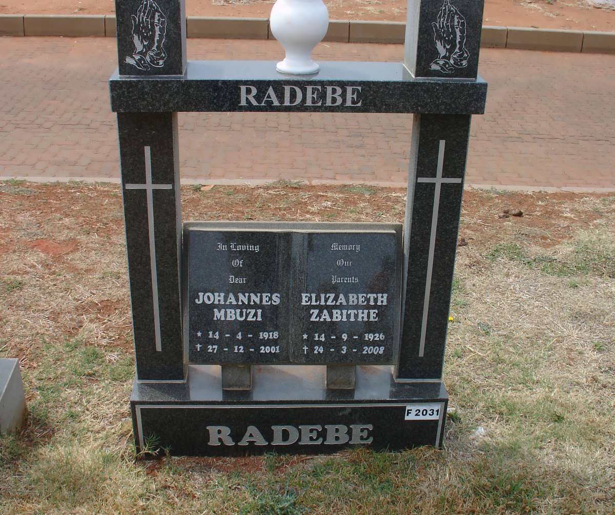 RADEBE Johannes Mbuzi 1918-2001 &amp; Elizabeth Zabithe 1926-2008
