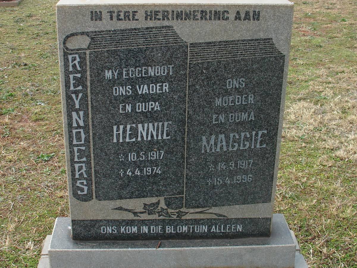 REYNDERS Hennie 1917-1974 &amp; Maggie 1917-1996