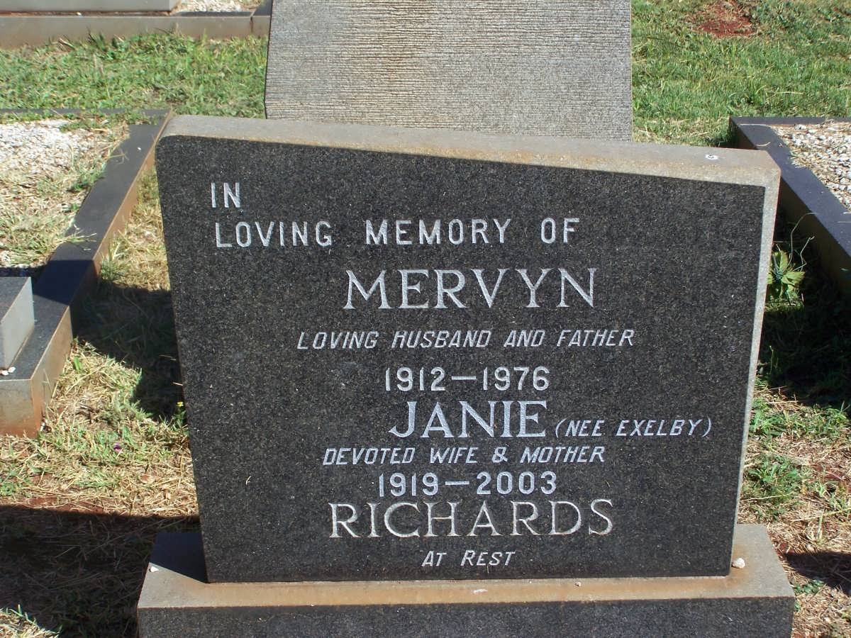 RICHARDS Mervyn 1912-1976 &amp; Janie EXELBY 1919-2003