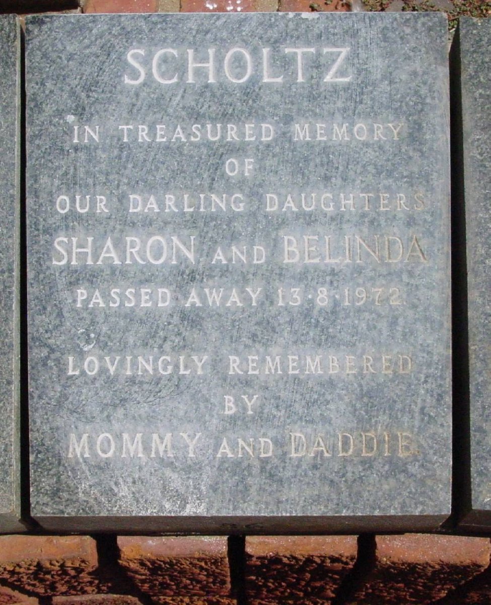 SCHOLTZ Sharon -1972 :: SCHOLTZ Belinda -1972