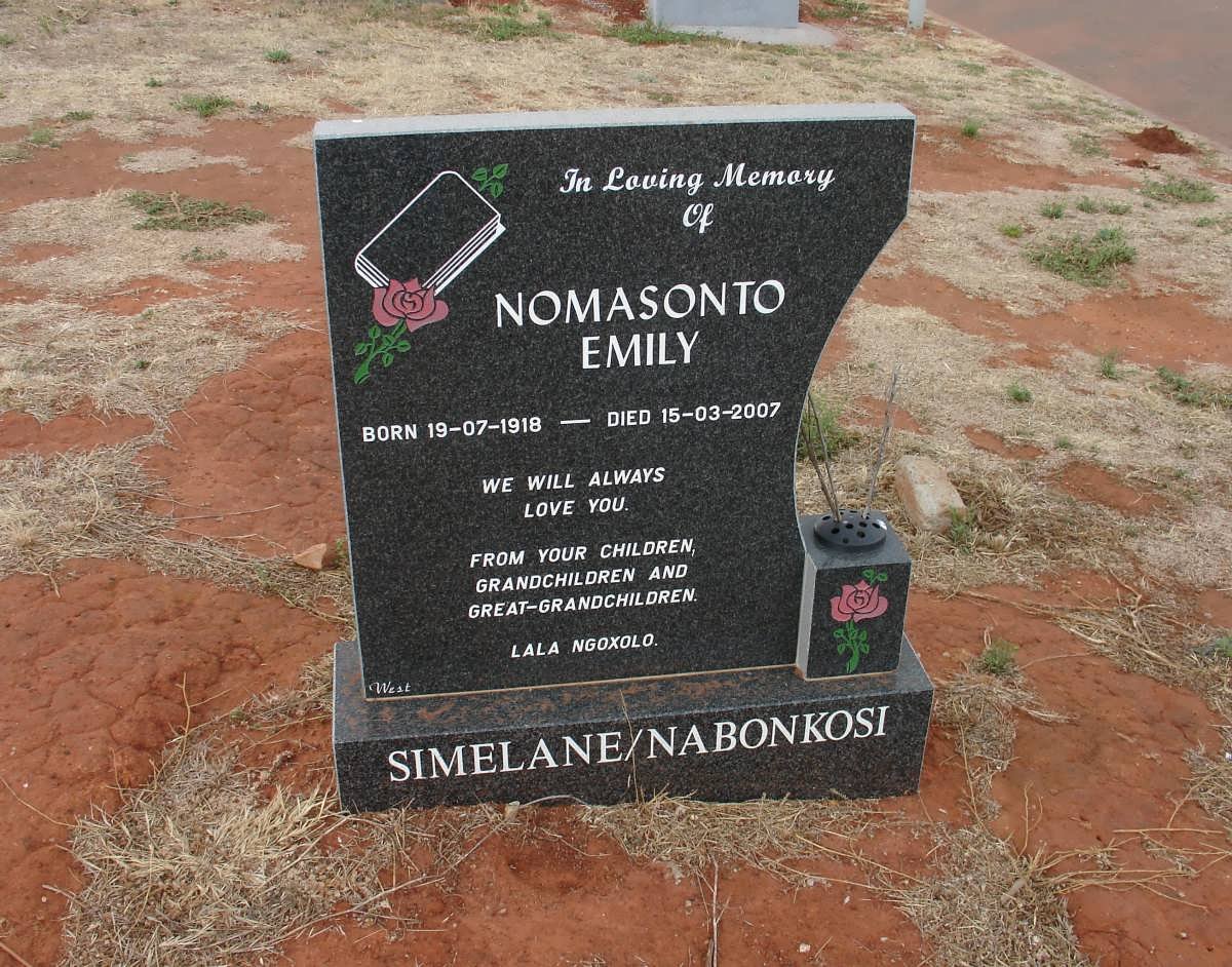 SIMELANE Nomasonto Emily nee NABONKOSI 1918-2007