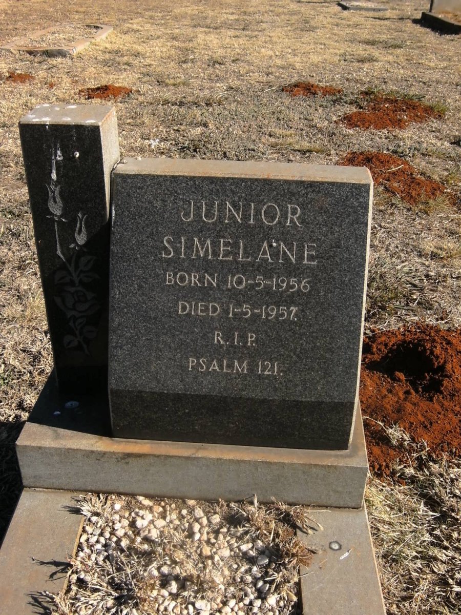 SIMELANE Junior 1956-1957