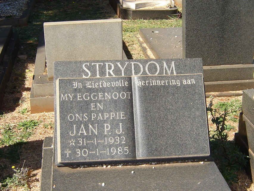 STRYDOM Jan P.J. 1932-1985