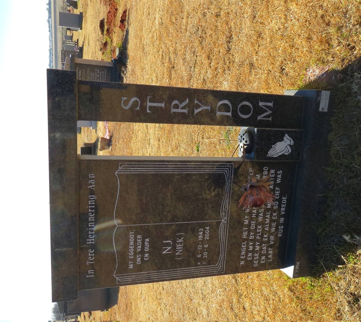 STRYDOM N.J. 1943-2004