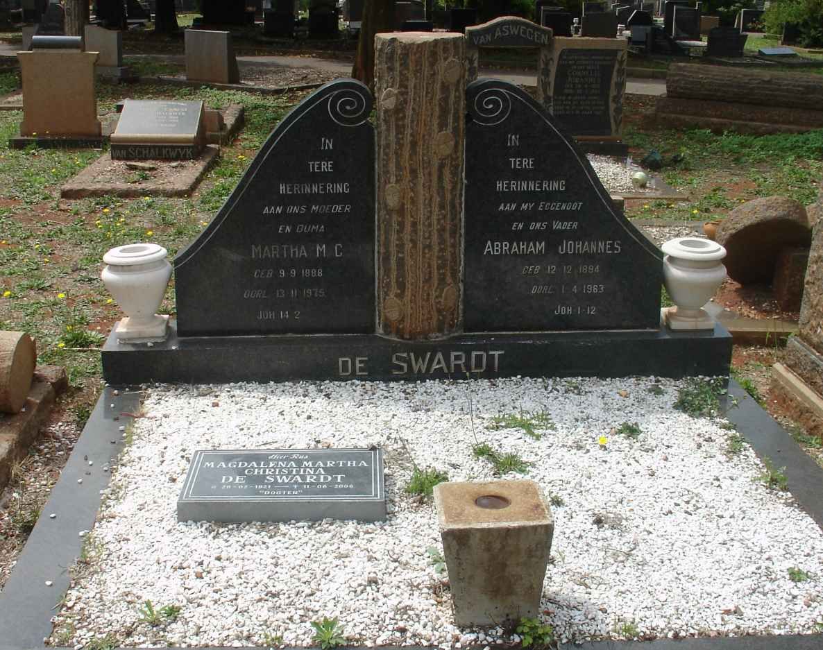 SWARDT Abraham Johannes, de 1894-1963 &amp; Martha M.C. 1888-1975 :: Magdalena Martha Christina 1921-2006
