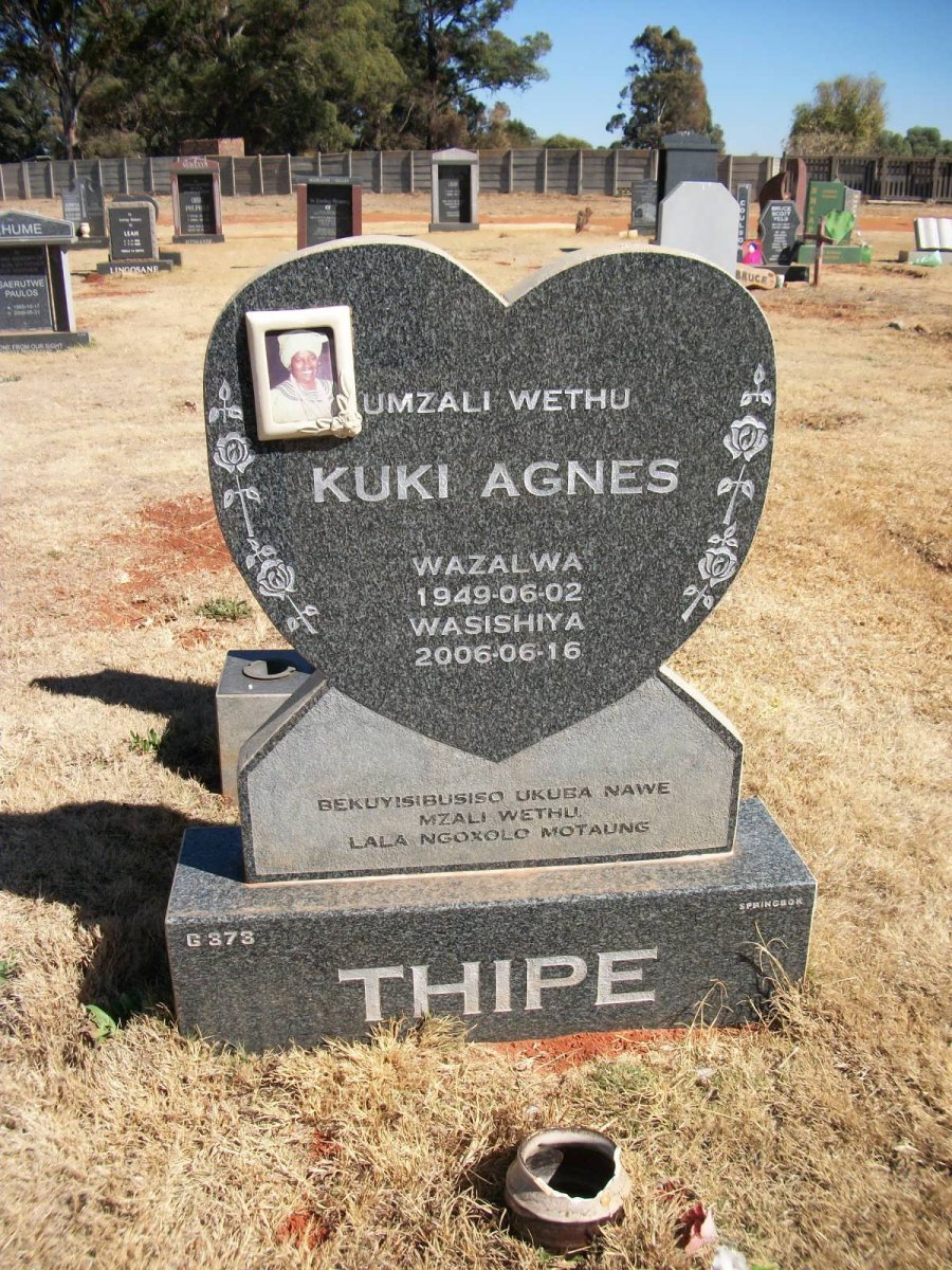 THIPE Kuki Agnes 1949-2006