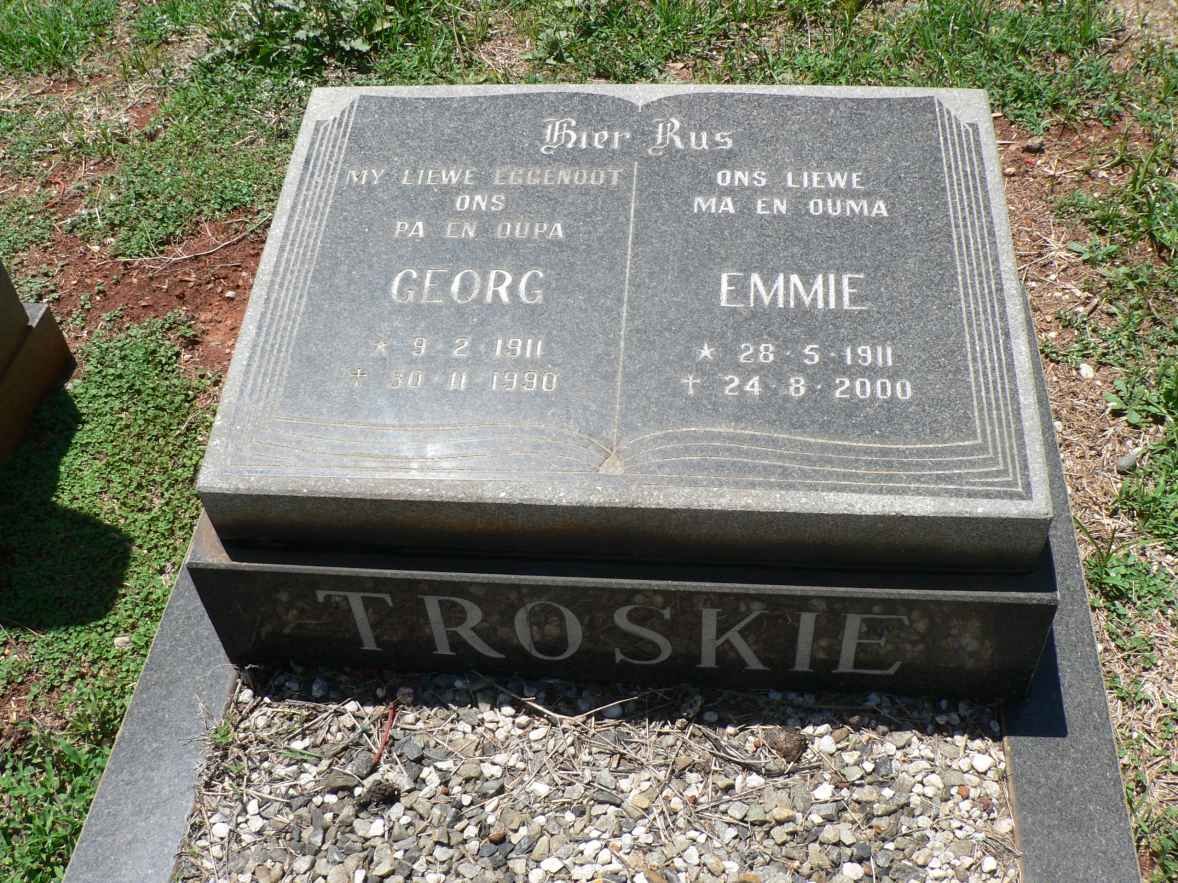 TROSKIE Georg 1911-1990 &amp; Emmie1911-2000