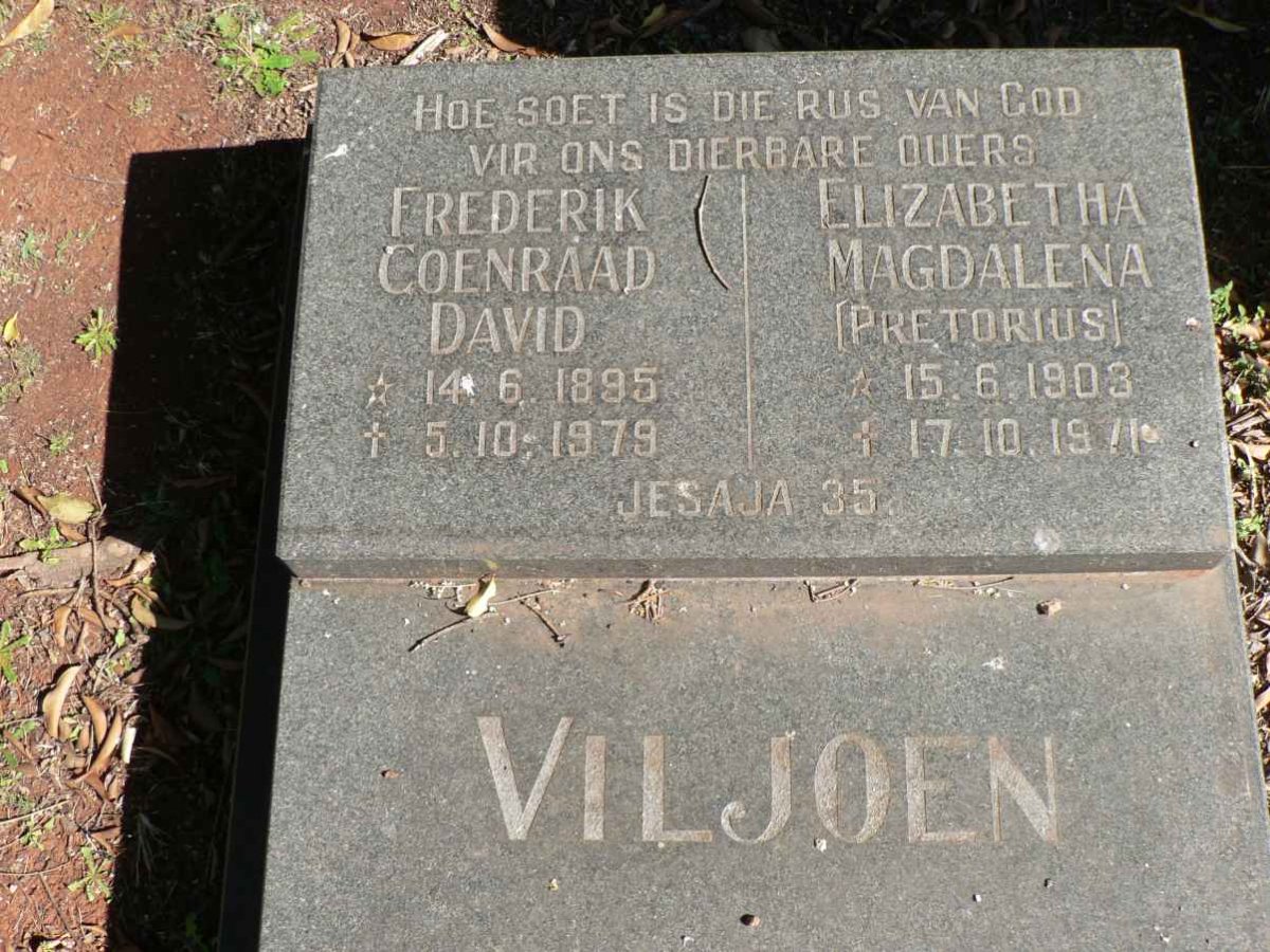 VILJOEN Frederik Coenraad David 1895-1979 &amp; Elizabeth Magdalena PRETORIUS 1903-1971