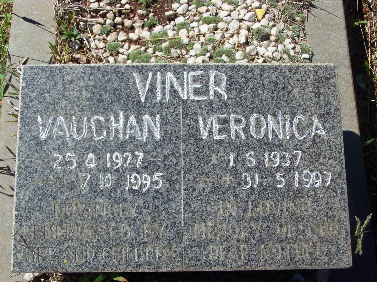 VINER Martin 1970-1975 :: VINER Vaughan 1927-1995 &amp; Veronica 1937-1997