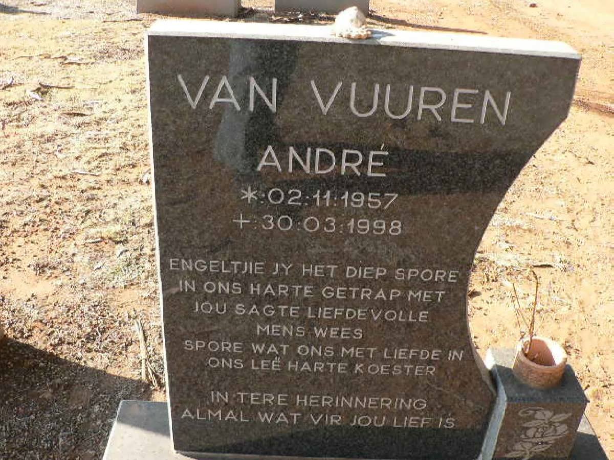 VUUREN André, van 1957-1998