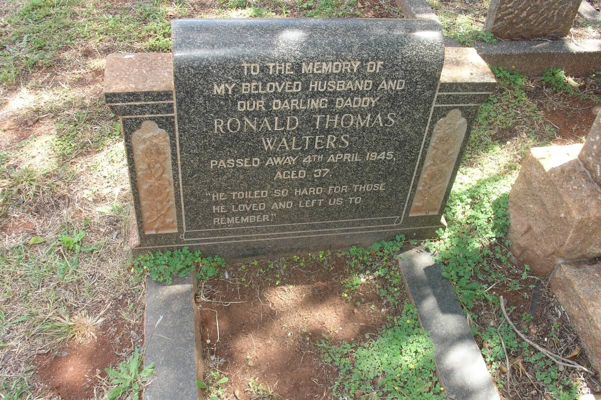 WALTERS Ronald Thomas -1945