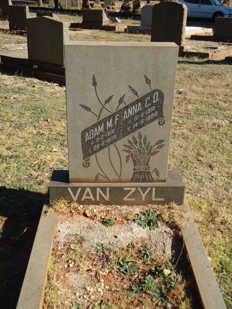 ZYL Adam M.F., van 1916-1979 &amp; Anna C.D. 1912-1980