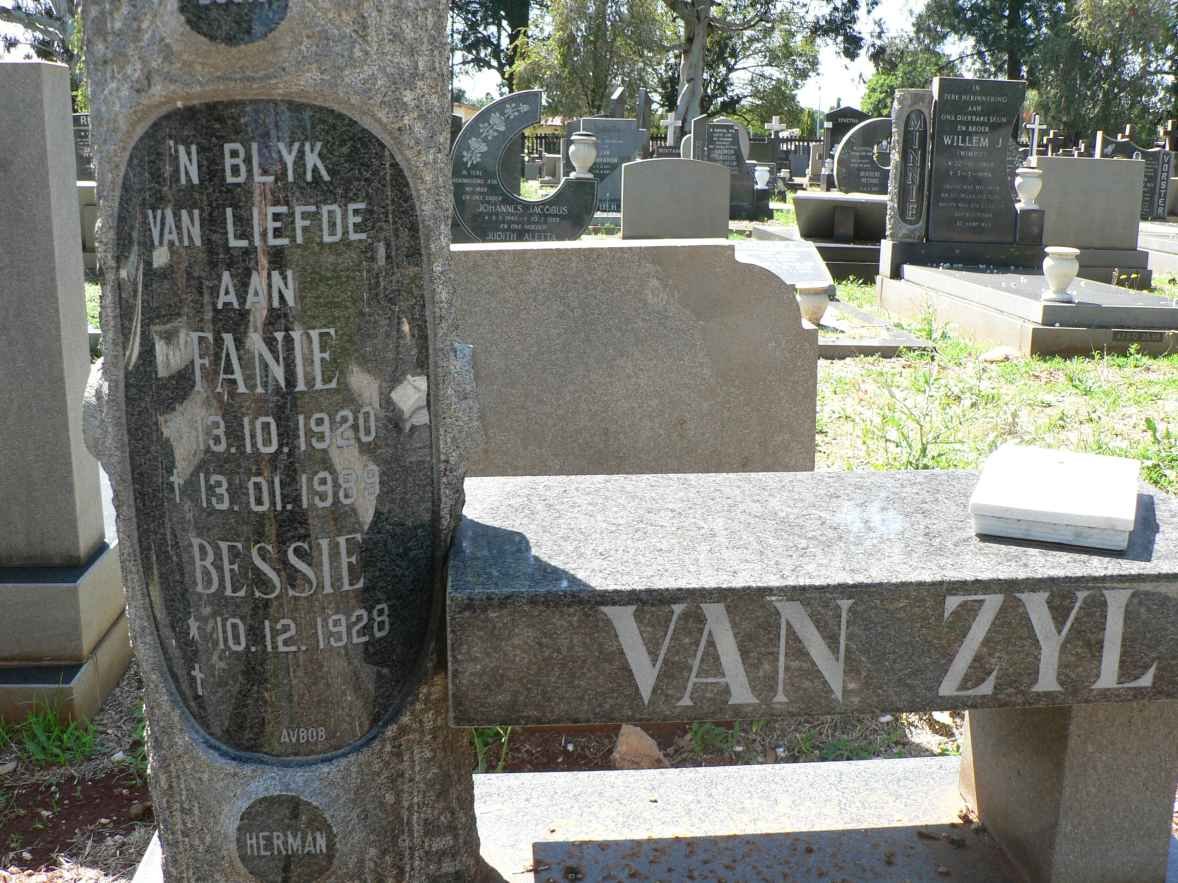 ZYL Fanie, van 1920-1989 &amp; Bessie 1928-