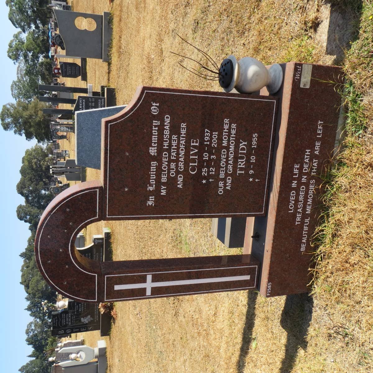 ? Clive 1937-2001 &amp; Trudy 1955-