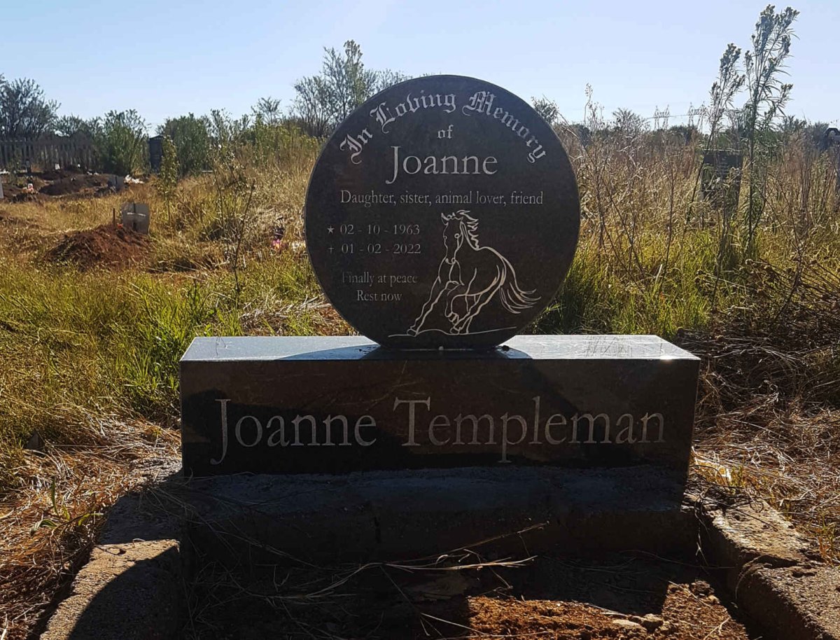 TEMPLEMAN Joanne 1965-2022