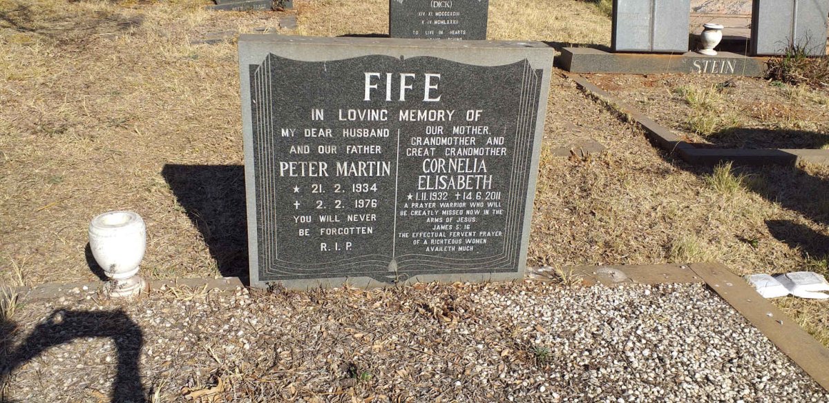 FIFE Peter Martin 1934-1976 & Cornelia Elisabeth 1932-2011