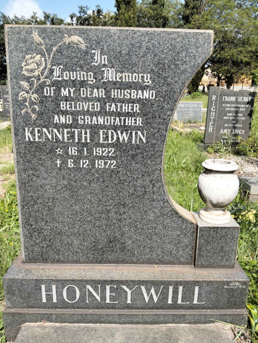 HONEYWILL Kenneth Edwin 1922-1972