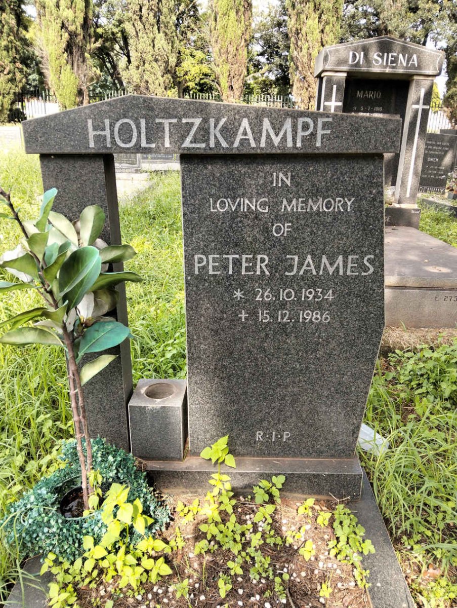 HOLTZKAMPF Peter James 1934-1986