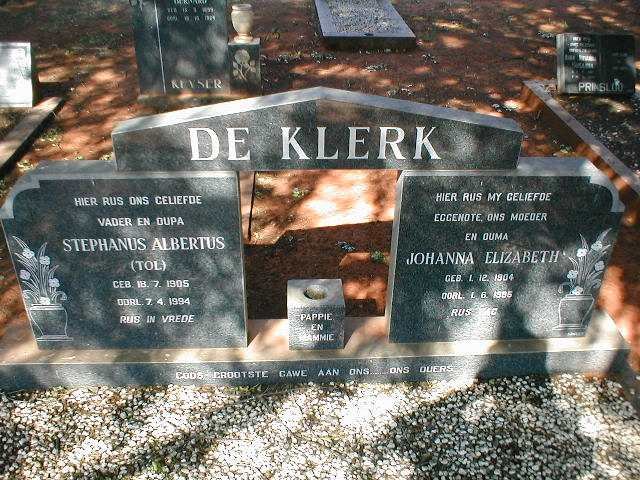 KLERK Stephanus Albertus, de 1905-1994 &amp; Johanna Elizabeth 1904-1985