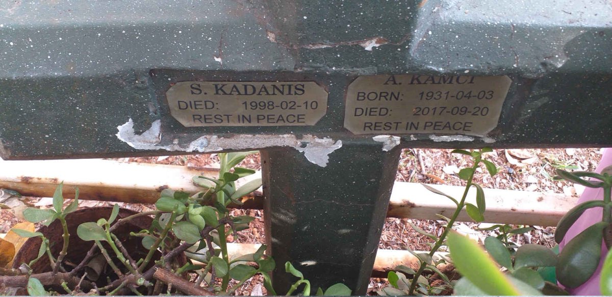 KADANIS S. -1998 :: KAMCI A. 1931-2017