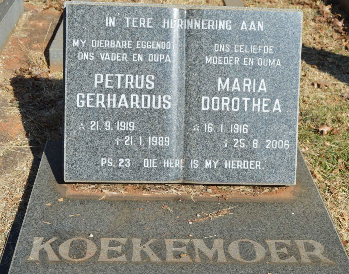 KOEKEMOER Petrus Gerhardus 1919-1989 &amp; Maria Dorothea 1916-2006