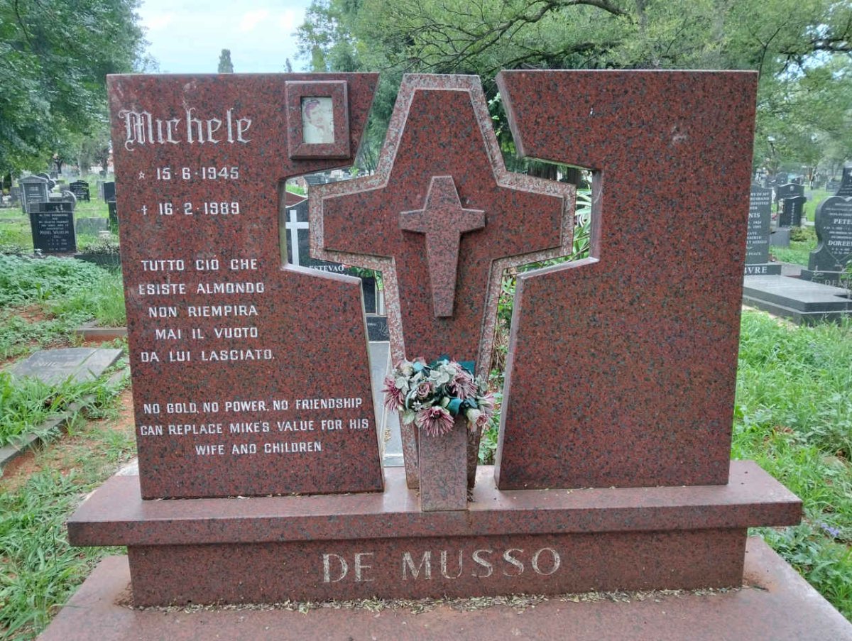 MUSSO Michele, de 1945-1989