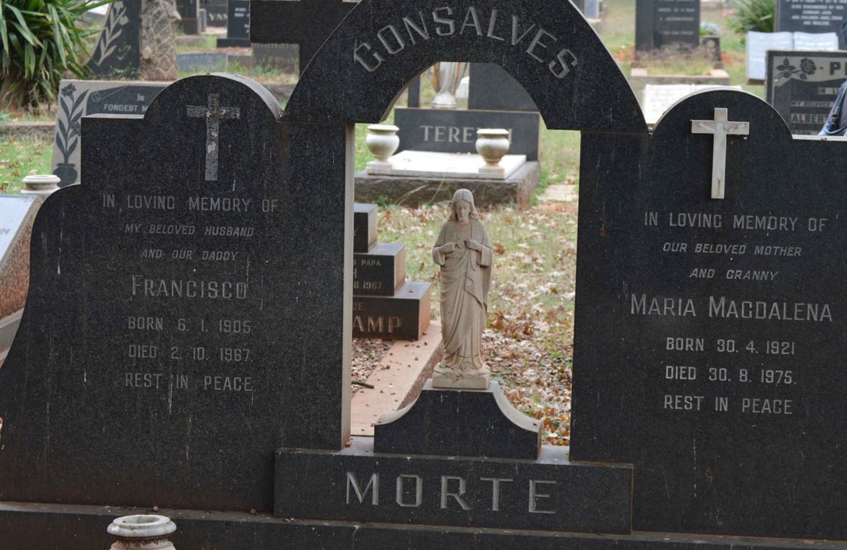 MORTE Francisco Gonsalves 1905-1967 &amp; Maria Magdalena 1921-1975