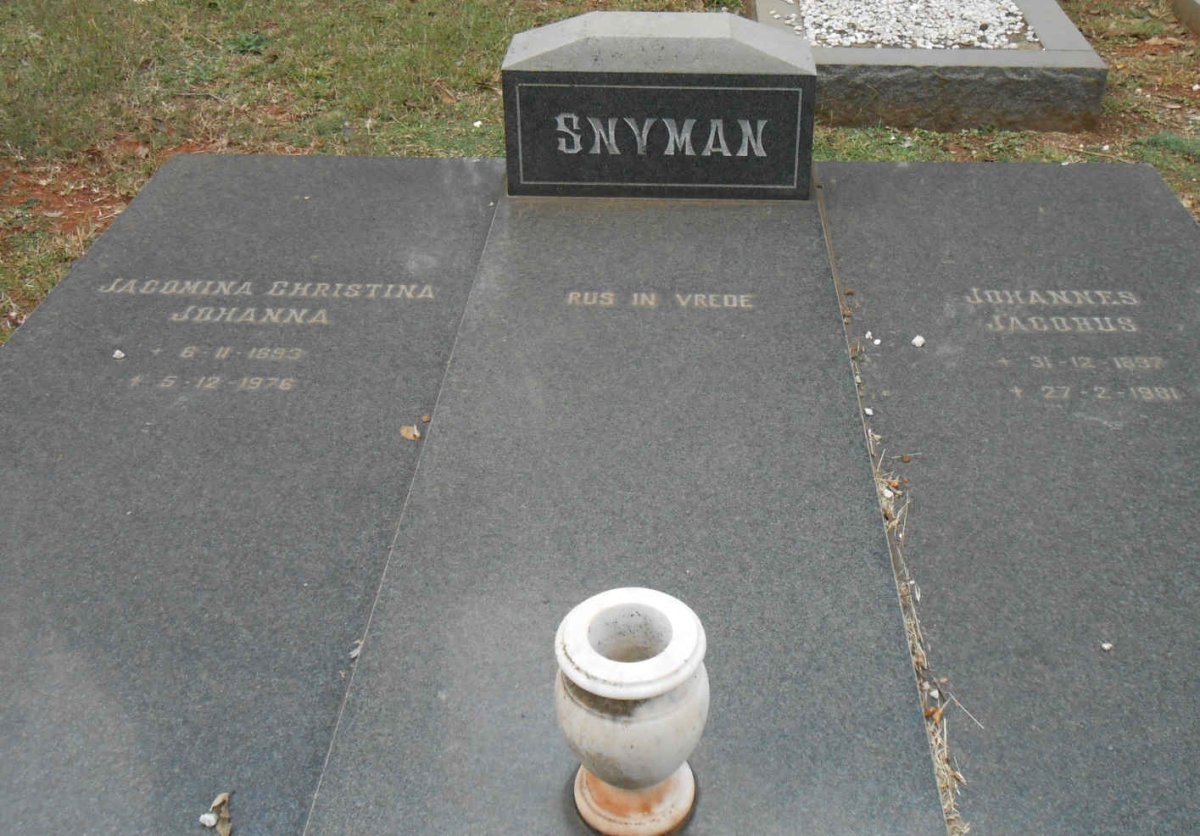 SNYMAN Johannes Jacobus 1897-1981 &amp; Jacomina Christina Johanna 1893-1976