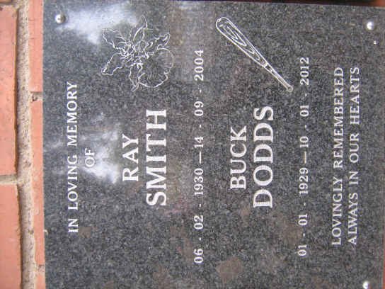 SMITH Ray 1930-2004 :: DODDS Buck 1929-2012