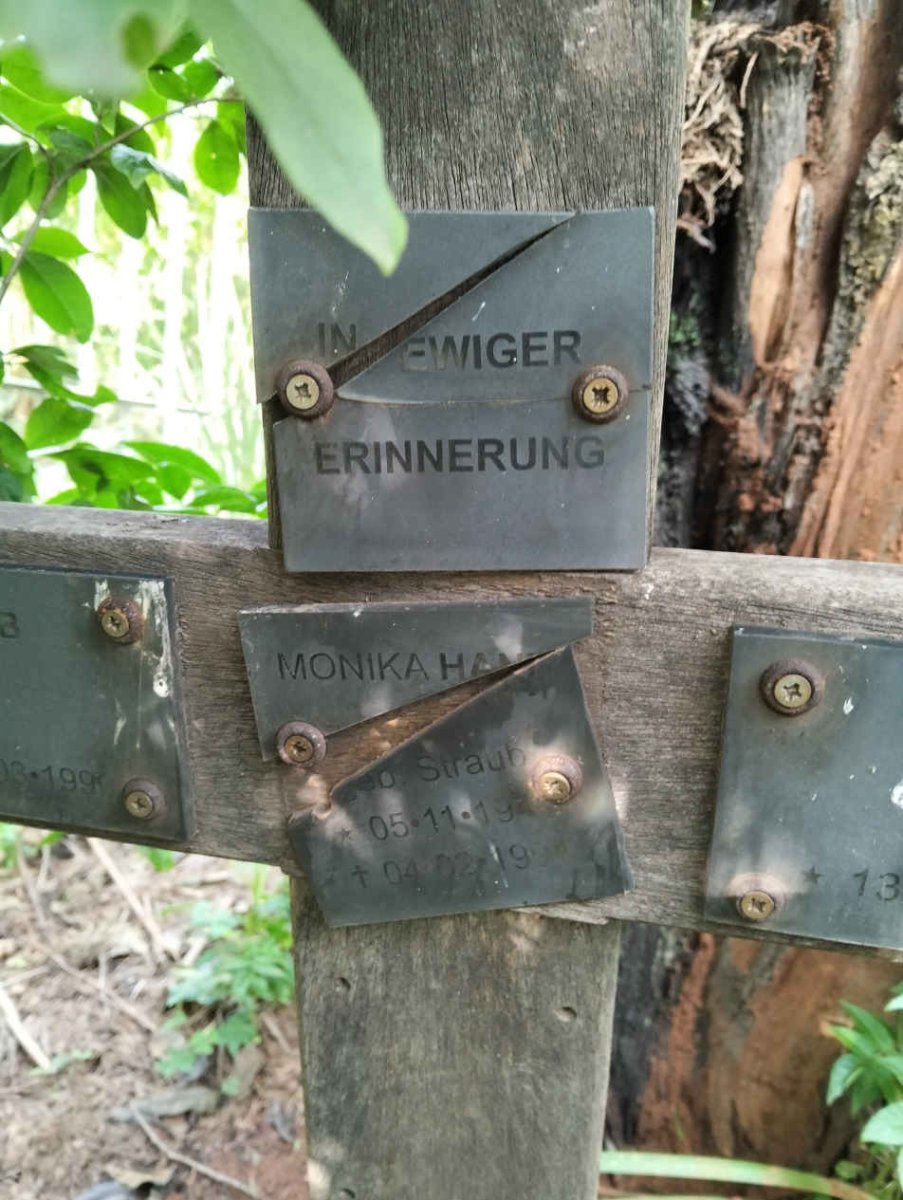 STRAUB Kurt 1921-2008 & Mathilde EISENHARDT 1918-1990 :: HAN? Monika nee STRAUB 194?-199? _2