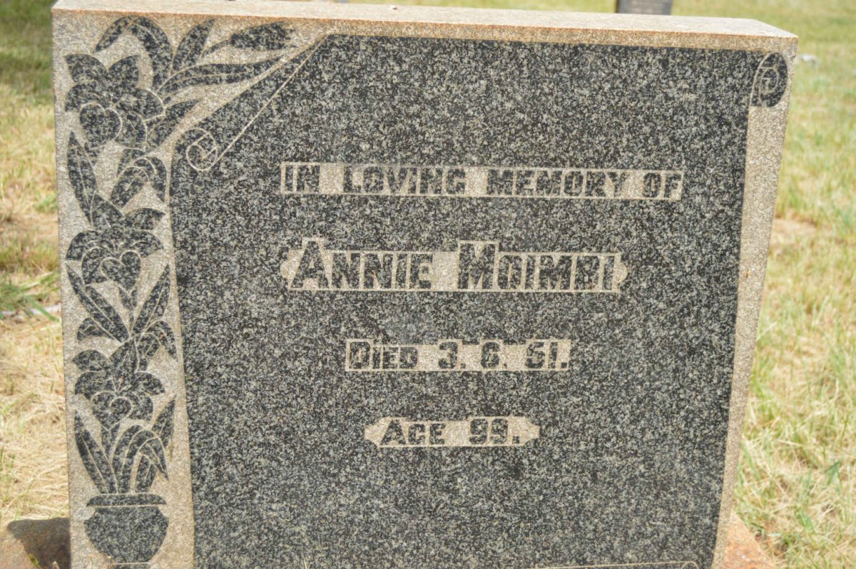 MOIMBI Annie -1951