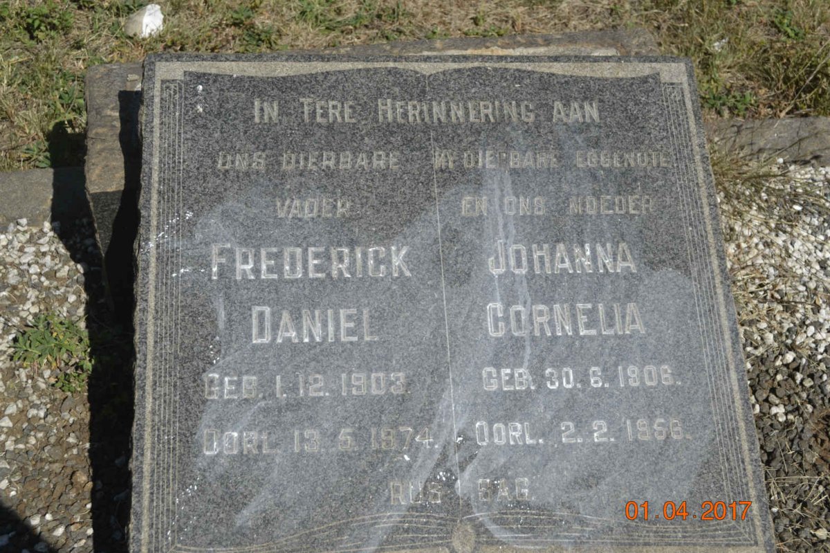 VERMEULEN Frederick Daniel 1903-1974 &amp; Johanna Cornelia 1906-1956