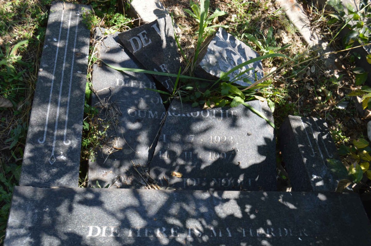 ?, de 1923-1997