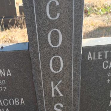 COOKS