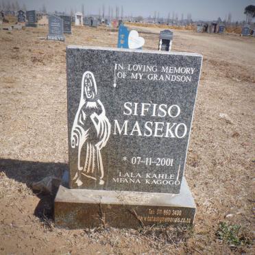 MASEKO Sifiso 2001-2001