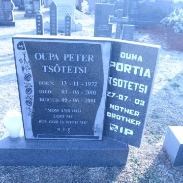 TSOTETSI Peter 1972-2001 &amp; Portia -2003