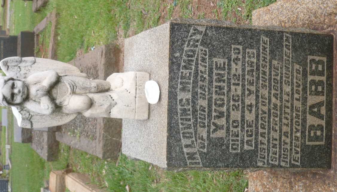 BABB Yvonne -1940