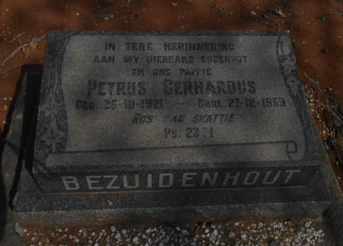 BEZUIDENHOUT Petrus Gerhardus 1921-1959 & Hester Anna 191?-1995