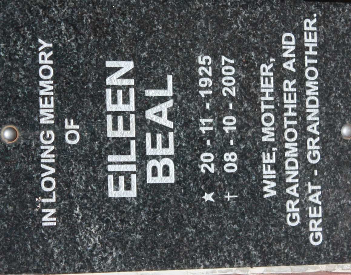 BEAL Eileen 1925-2007