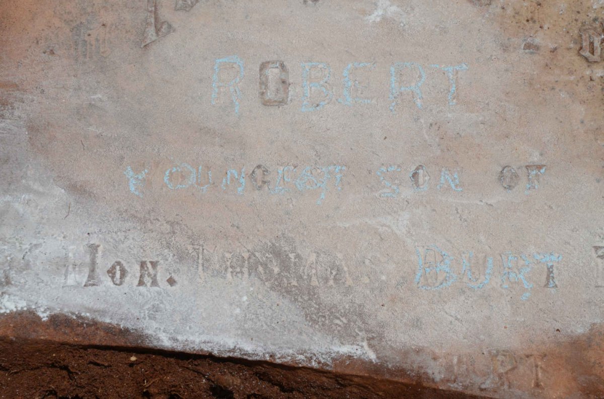 BURT Robert