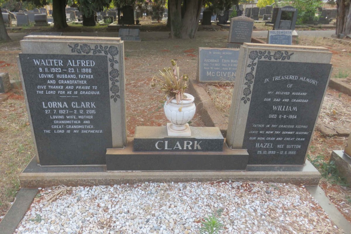 CLARK William -1954 &amp; Hazel SUTTON 1899-1985 :: CLARK Walter Alfred 1923-1986 &amp; Lorna 1927-2015