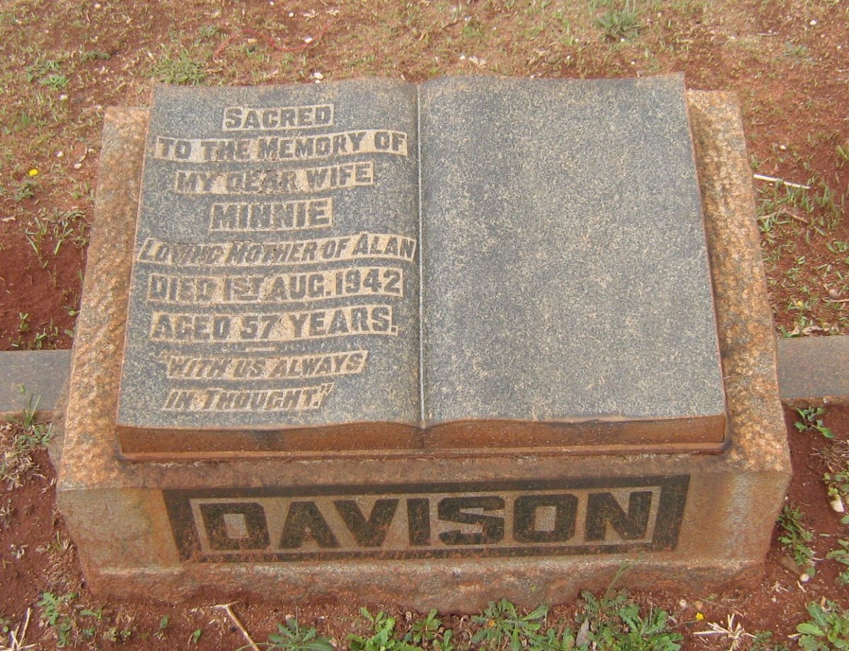 DAVISON Minnie -1942