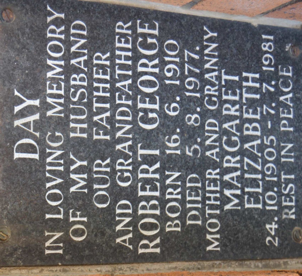 DAY Robert George 1910-1977 &amp; Margaret Elizabeth 1905-1981
