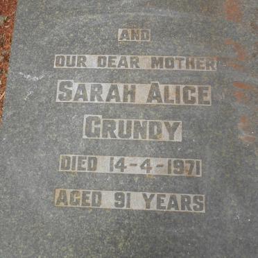 GRUNDY Frank -1939 &amp; Sarah Alice -1971
