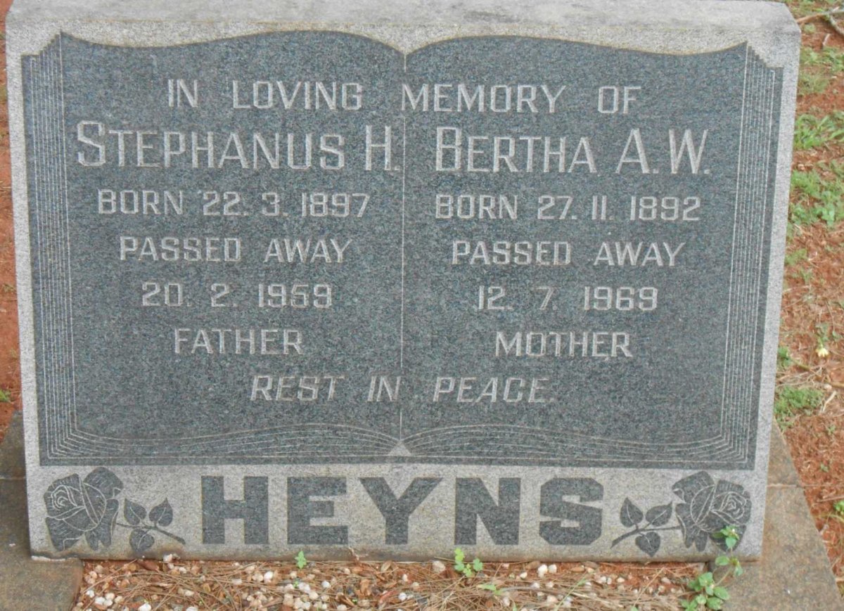 HEYNS Stephanus H. 1897-1959 &amp; Bertha A.W. 1892-1969