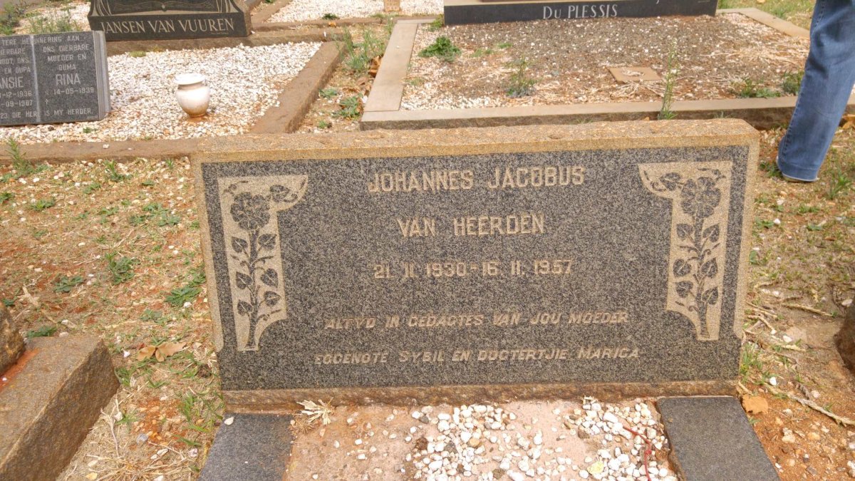 HEERDEN Johannes Jacobus, van 1930-1957