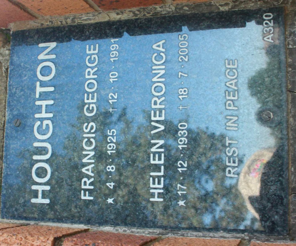 HOUGHTON Francis George 1925-1991 &amp; Helen Veronica 1930-2005
