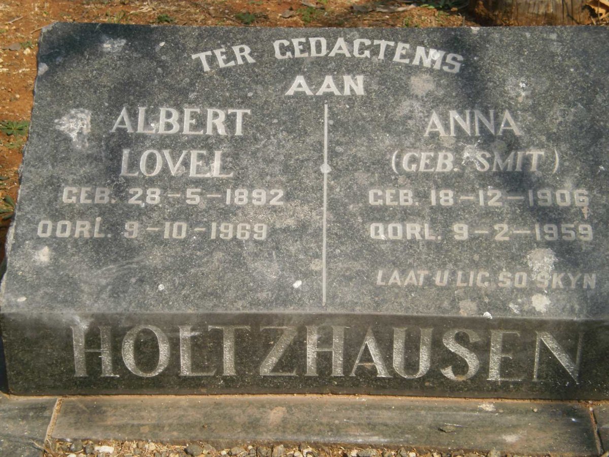 HOLTZHAUSEN Albert Lovel 1892-1969 &amp; Anna SMIT 1906-1959